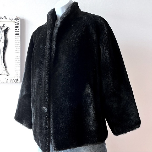 Vintage Scandi Girl Borgana Black Faux Fur Short Coat Size M-L - Picture 4 of 10